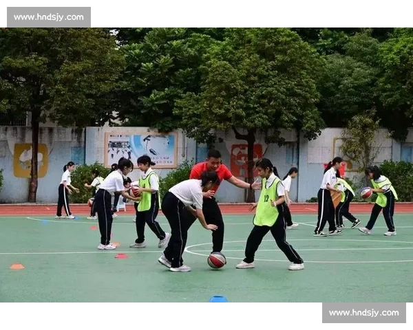 全面提升青少年体质与技能的创新体育教育教学方案探索